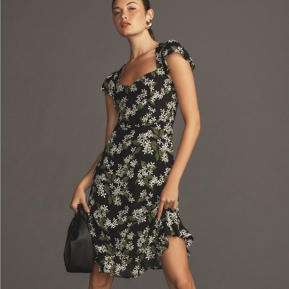 Reformation Dress - Picture 1 of 17
